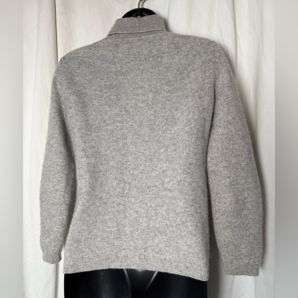 Charter Club Cashmere Luxury Pullover Turtleneck Sweater Womens Sz M - Picture 3 of 4